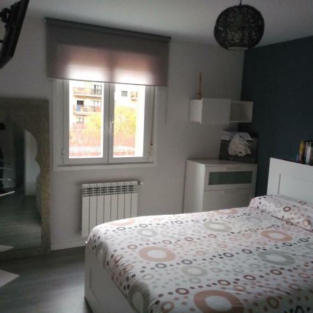 Apartamento Turistico Marcelo Celayeta At Cerca Del Centro Pamplona Kültér fotó