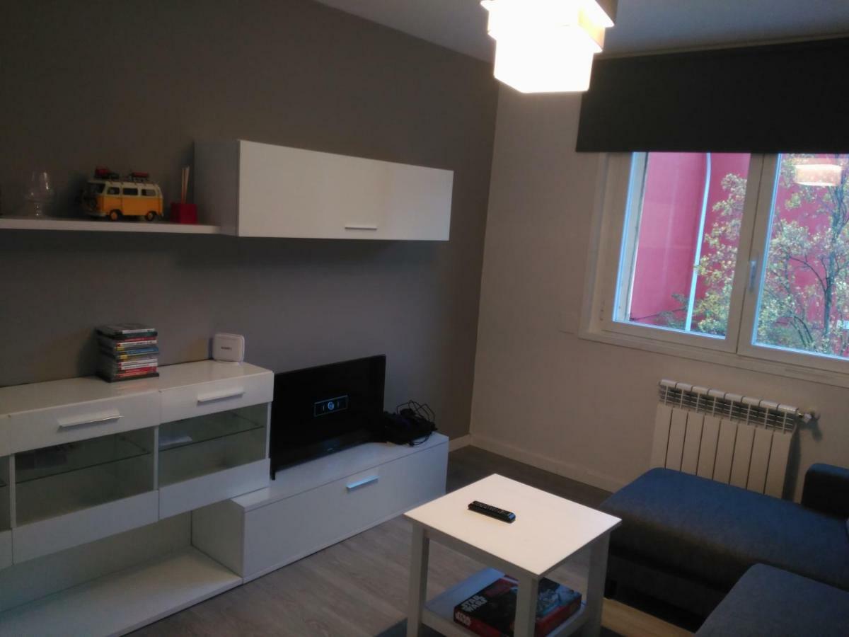 Apartamento Turistico Marcelo Celayeta At Cerca Del Centro Pamplona Kültér fotó